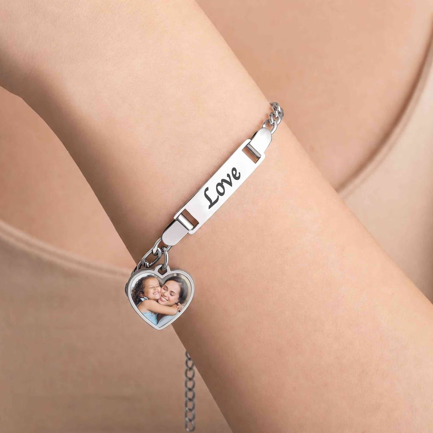 Personalized Heat-Activated Heart Charm Hidden Photo Bracelet with Engraved Text